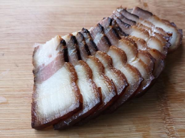 蘿卜蒸臘肉的做法-咸鮮味蒸菜譜-易網健康養生網 蘿卜蒸臘肉的做法-咸鮮味蒸菜譜