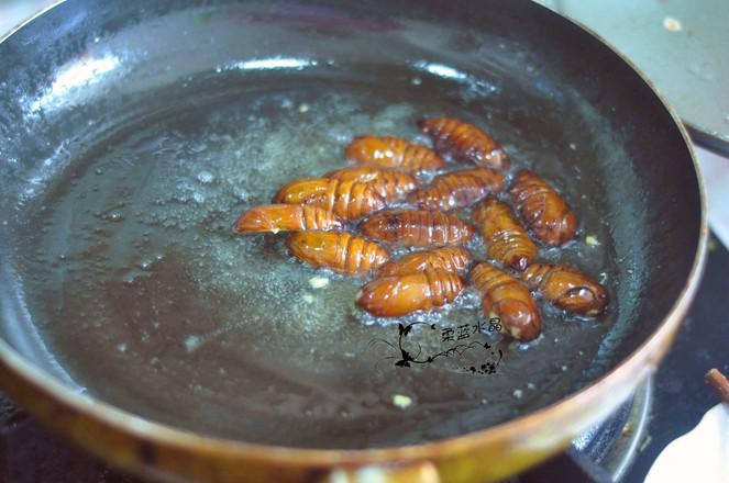 椒鹽蠶蛹的做法-家常味炸菜譜-易網健康養生網 椒鹽蠶蛹的做法-家常味炸菜譜