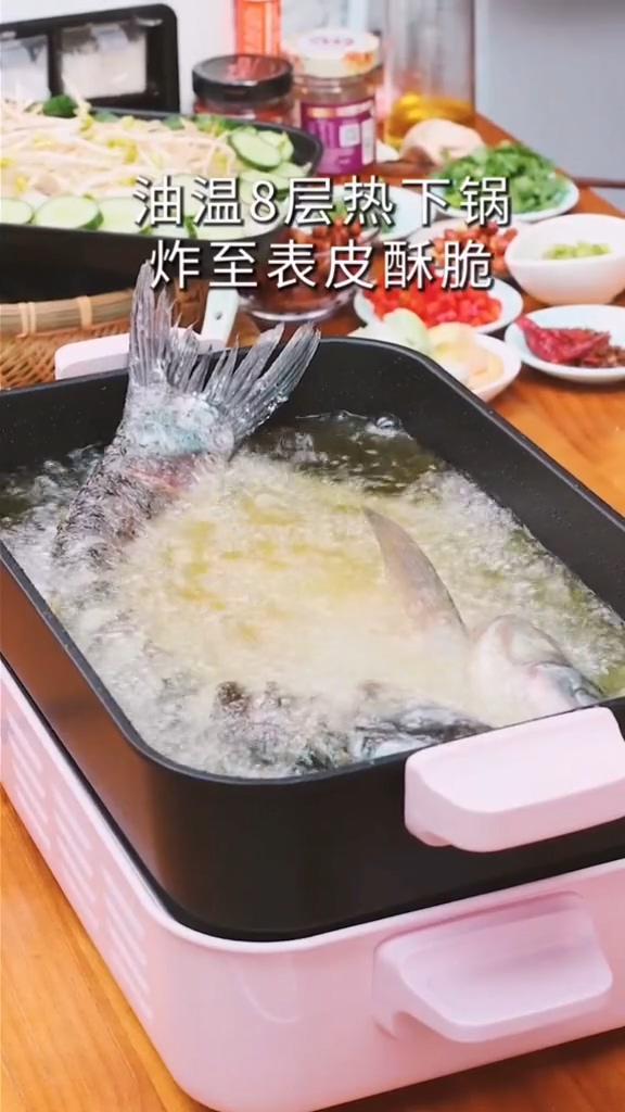 家常烤魚的做法-香辣味燒菜譜-易網健康養生網 家常烤魚的做法-香辣味燒菜譜