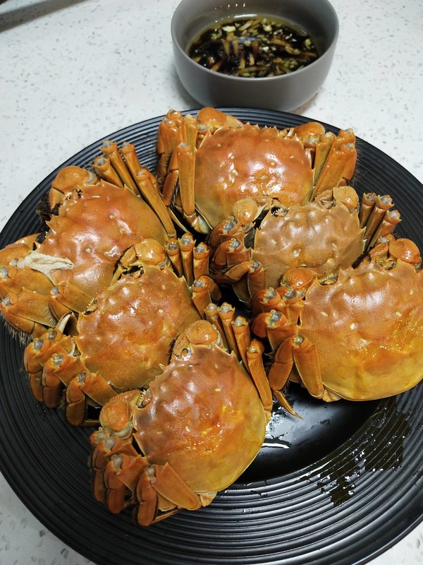清蒸螃蟹配自制料汁的做法-家常味蒸菜譜-易網(wǎng)健康養(yǎng)生網(wǎng) 清蒸螃蟹配自制料汁的做法-家常味蒸菜譜