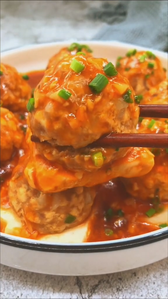 豆腐蒸肉丸的做法-咸鮮味蒸菜譜-易網健康養生網 豆腐蒸肉丸的做法-咸鮮味蒸菜譜