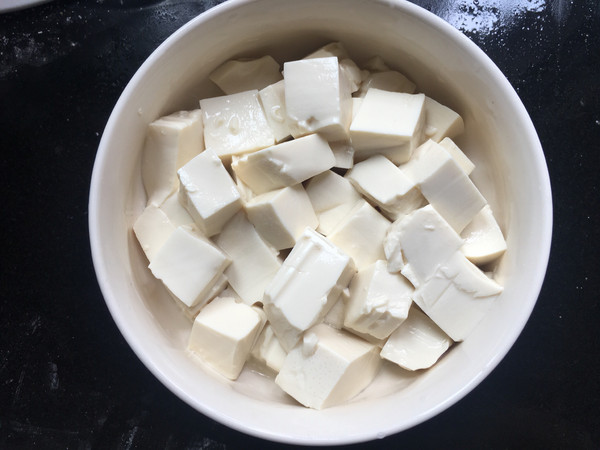豆腐雞蛋羹的做法-家常味蒸菜譜-易網健康養生網 豆腐雞蛋羹的做法-家常味蒸菜譜