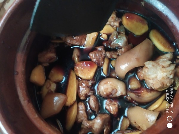 豬腳姜醋的做法-酸甜味燉菜譜-易網健康養生網 豬腳姜醋的做法-酸甜味燉菜譜