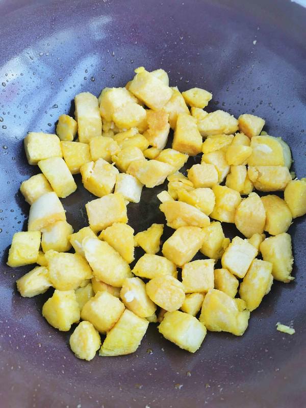 黃金饅頭丁的做法-家常味炒菜譜-易網健康養生網 黃金饅頭丁的做法-家常味炒菜譜