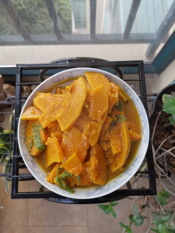 青椒炒南瓜的做法-家常味炒菜譜