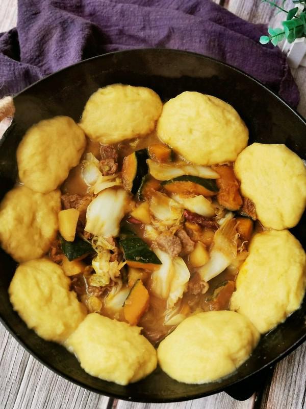 蔬菜燉牛肉貼餅子的做法-家常味燉菜譜-易網健康養生網 蔬菜燉牛肉貼餅子的做法-家常味燉菜譜