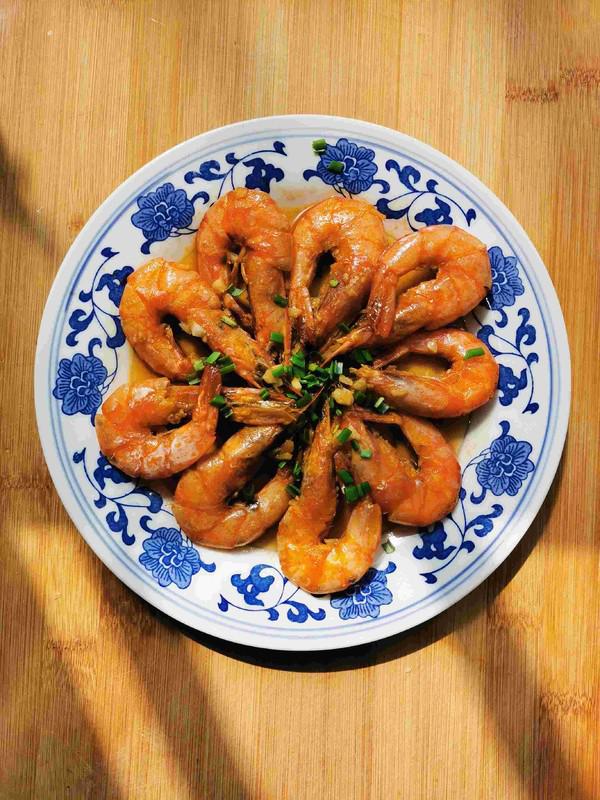 紅燒大蝦的做法-咸鮮味燒菜譜-易網(wǎng)健康養(yǎng)生網(wǎng) 紅燒大蝦的做法-咸鮮味燒菜譜