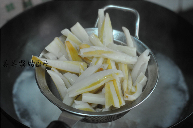 家常芫爆雙鮮的做法-家常味炒菜譜-易網(wǎng)健康養(yǎng)生網(wǎng) 家常芫爆雙鮮的做法-家常味炒菜譜