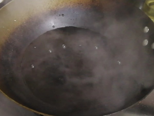 清蒸花斑魚的做法-咸鮮味蒸菜譜-易網健康養生網 清蒸花斑魚的做法-咸鮮味蒸菜譜