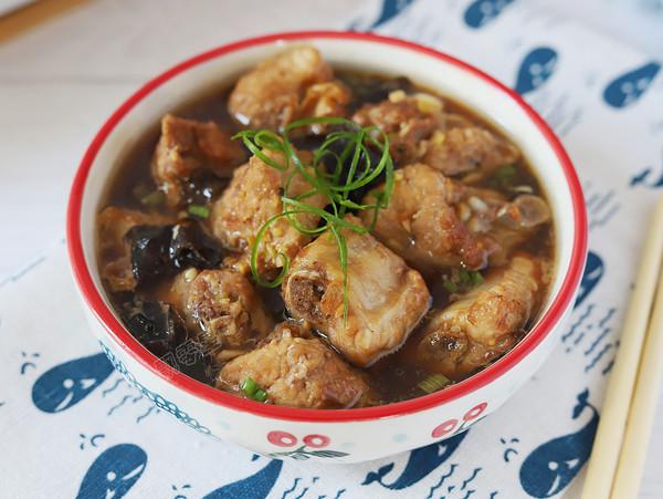 木耳蒸排骨的做法-家常味蒸菜譜-易網健康養生網 木耳蒸排骨的做法-家常味蒸菜譜