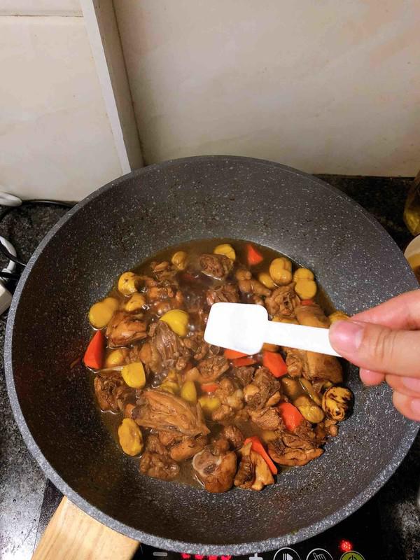 板栗燒雞的做法-醬香味燒菜譜-易網健康養(yǎng)生網 板栗燒雞的做法-醬香味燒菜譜