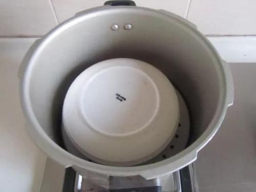 介紹梅菜扣肉簡(jiǎn)單做法的做法-其它口味蒸菜譜-易網(wǎng)健康養(yǎng)生網(wǎng) 介紹梅菜扣肉簡(jiǎn)單做法的做法-其它口味蒸菜譜