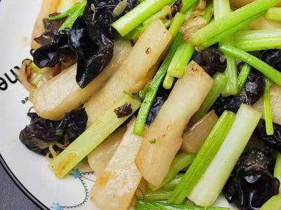 芹菜炒山藥的做法-家常味炒菜譜
