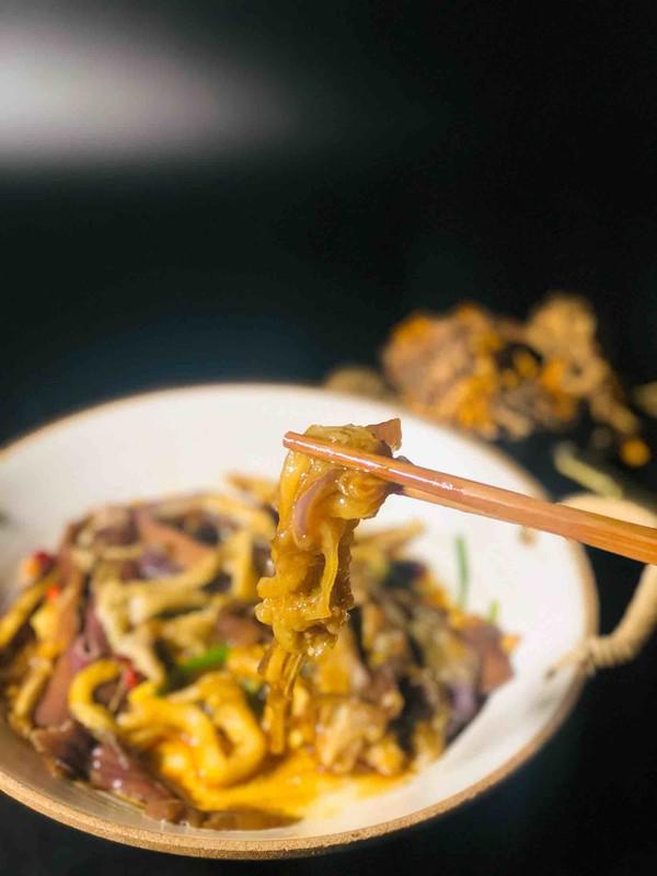 手撕茄子的做法-醬香味拌菜譜