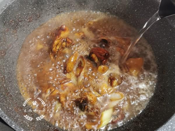 雞塊燒芋頭的做法-其它口味炒菜譜-易網健康養生網 雞塊燒芋頭的做法-其它口味炒菜譜