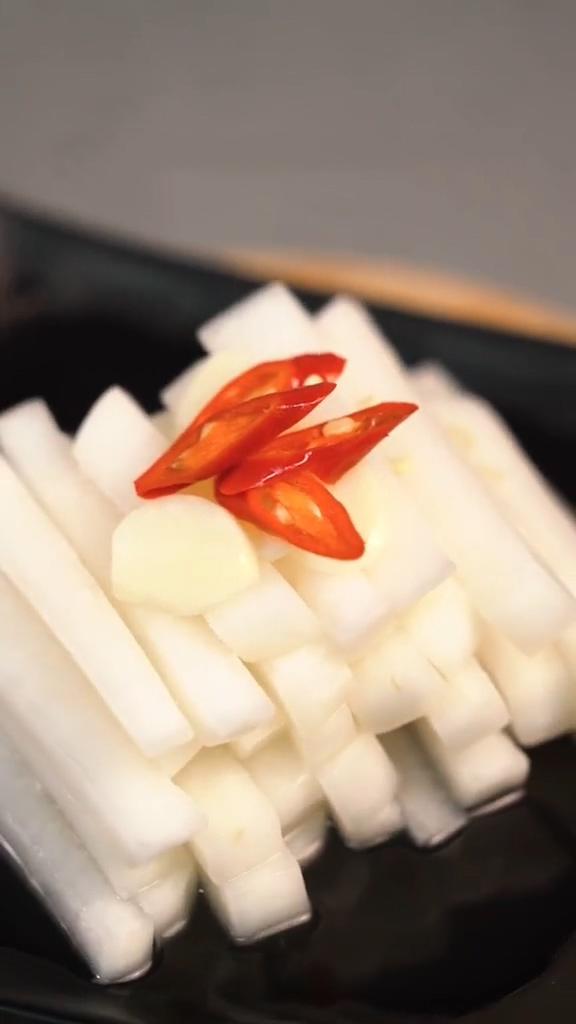 爽口脆蘿卜的做法-咸鮮味腌菜譜