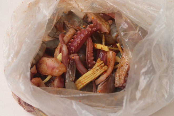 花甲三汁燜鍋的做法-咸鮮味煮菜譜