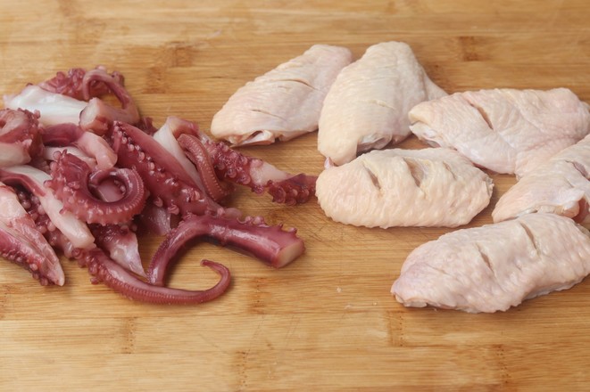 花甲三汁燜鍋的做法-咸鮮味煮菜譜