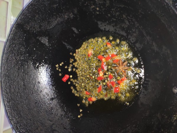 家常泡菜的做法-酸辣味拌菜譜-易網(wǎng)健康養(yǎng)生網(wǎng) 家常泡菜的做法-酸辣味拌菜譜