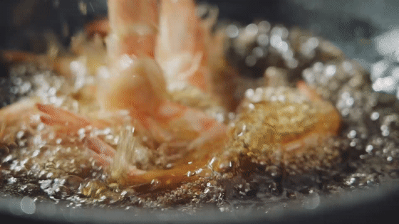 橄欖油油爆蝦【孔老師教做菜】的做法-酸甜味炸菜譜-易網健康養生網 橄欖油油爆蝦【孔老師教做菜】的做法-酸甜味炸菜譜