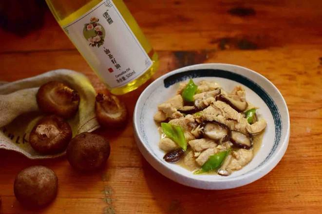 茶油籽油香菇雞片的做法-咸鮮味炒菜譜