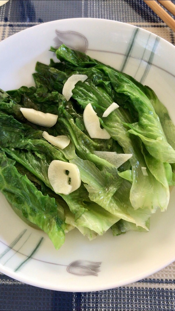 清炒生菜的做法-家常味炒菜譜-易網(wǎng)健康養(yǎng)生網(wǎng) 清炒生菜的做法-家常味炒菜譜