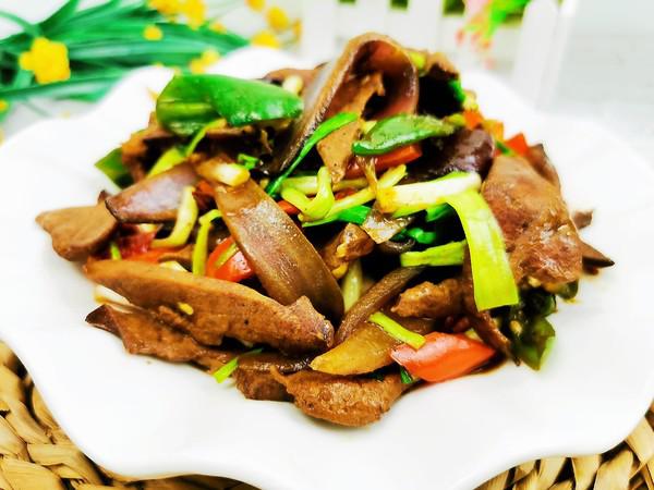 嫩爆豬肝的做法-香辣味炒菜譜