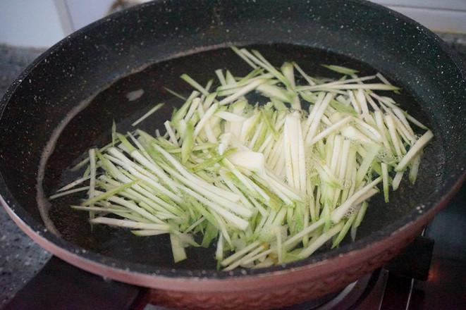 家常版-----韓式拌飯的做法-香辣味拌菜譜-易網(wǎng)健康養(yǎng)生網(wǎng) 家常版-----韓式拌飯的做法-香辣味拌菜譜