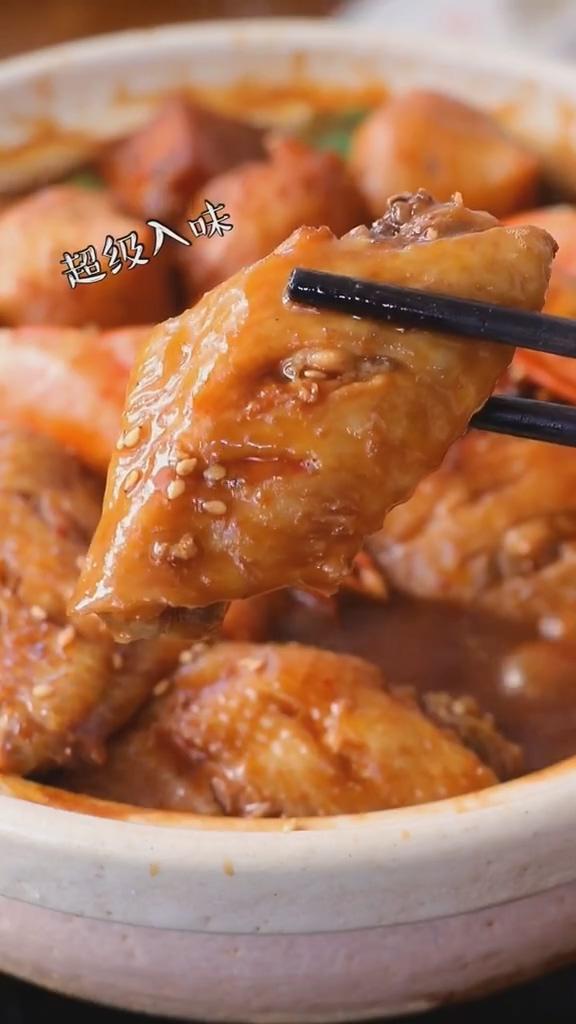 三汁燜鍋的做法-咸鮮味燉菜譜-易網(wǎng)健康養(yǎng)生網(wǎng) 三汁燜鍋的做法-咸鮮味燉菜譜