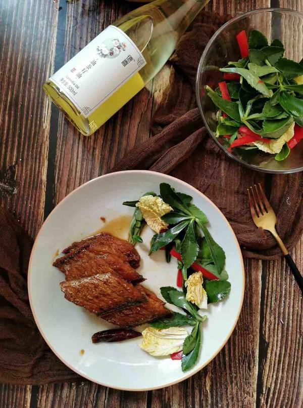 酒香燜帶魚的做法-家常味燜菜譜-易網健康養生網 酒香燜帶魚的做法-家常味燜菜譜