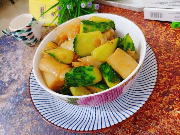 青瓜味豬腸粉的做法-家常味煮菜譜-易網健康養生網 青瓜味豬腸粉的做法-家常味煮菜譜