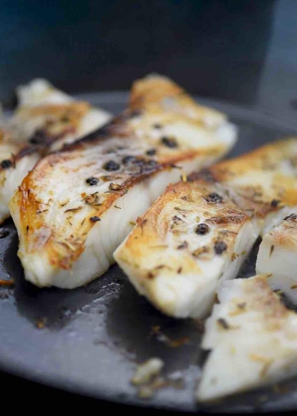 減肥餐~香煎鯛魚(yú)的做法-咸鮮味煎菜譜-易網(wǎng)健康養(yǎng)生網(wǎng) 減肥餐~香煎鯛魚(yú)的做法-咸鮮味煎菜譜