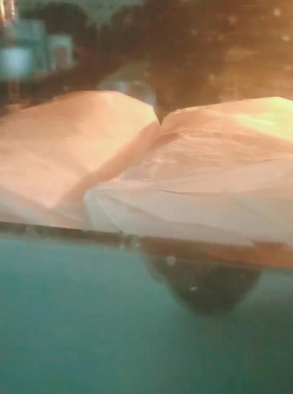 紙包雞腿的做法-家常味烤菜譜-易網健康養生網 紙包雞腿的做法-家常味烤菜譜