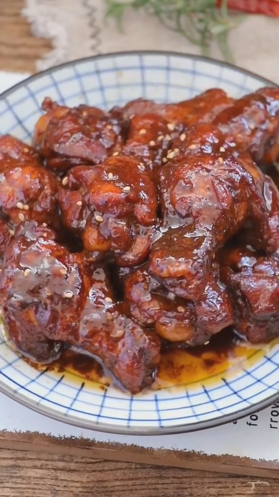 蜜汁雞翅根的做法-家常味燉菜譜-易網(wǎng)健康養(yǎng)生網(wǎng) 蜜汁雞翅根的做法-家常味燉菜譜