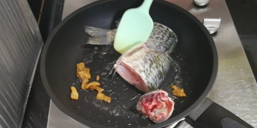 紅棗鯽魚湯的做法-家常味煮菜譜