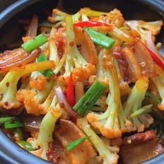 干鍋菜花的做法-咸鮮味炒菜譜