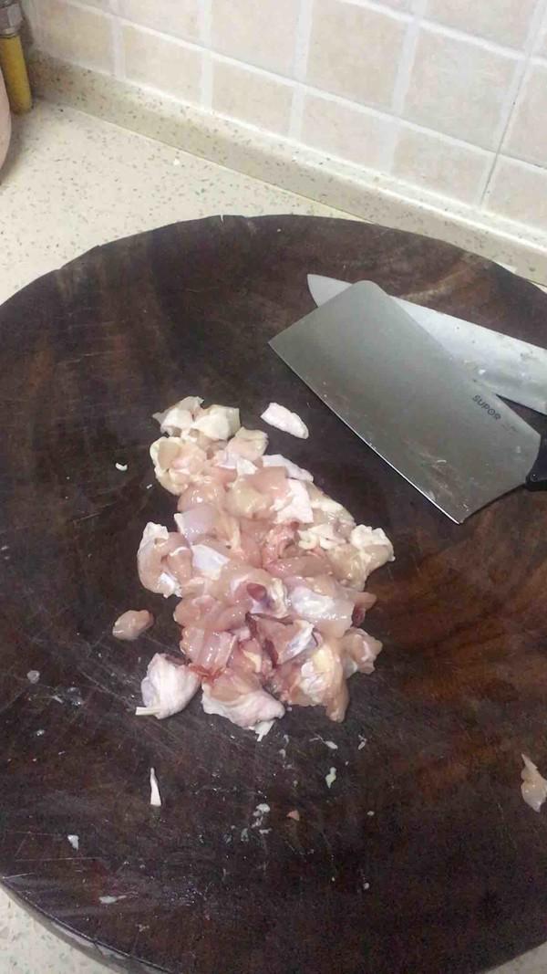 油茶籽油炒雞的做法-香辣味炒菜譜-易網(wǎng)健康養(yǎng)生網(wǎng) 油茶籽油炒雞的做法-香辣味炒菜譜