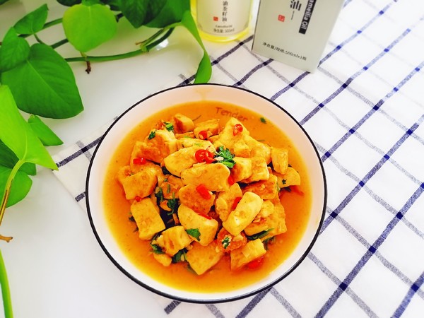 蒜香豆腐的做法-香辣味燒菜譜-易網健康養生網 蒜香豆腐的做法-香辣味燒菜譜