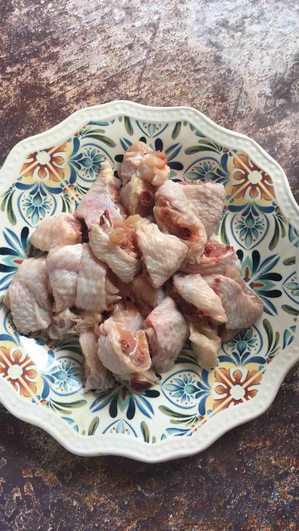 干煸腰果雞翅塊的做法-麻辣味炸菜譜-易網(wǎng)健康養(yǎng)生網(wǎng) 干煸腰果雞翅塊的做法-麻辣味炸菜譜