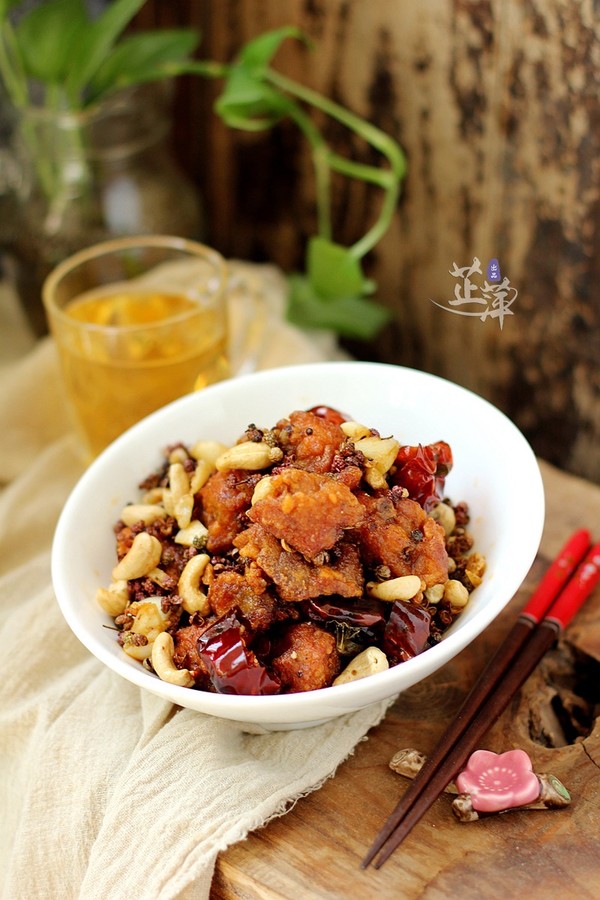 干煸腰果雞翅塊的做法-麻辣味炸菜譜-易網(wǎng)健康養(yǎng)生網(wǎng) 干煸腰果雞翅塊的做法-麻辣味炸菜譜