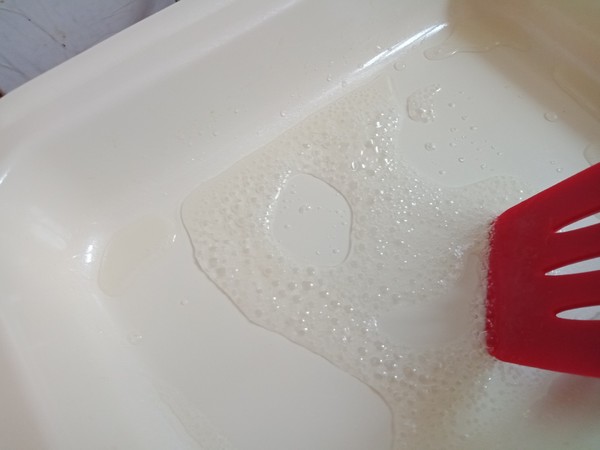 家常燉鲅魚的做法-家常味燉菜譜-易網健康養生網 家常燉鲅魚的做法-家常味燉菜譜