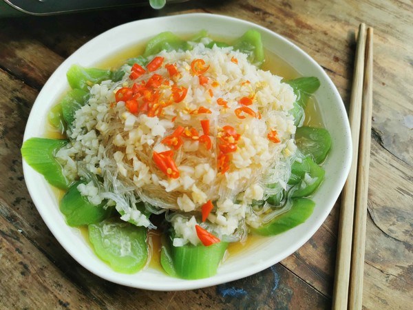 蒜蓉粉絲蒸絲瓜的做法-家常味蒸菜譜-易網健康養生網 蒜蓉粉絲蒸絲瓜的做法-家常味蒸菜譜