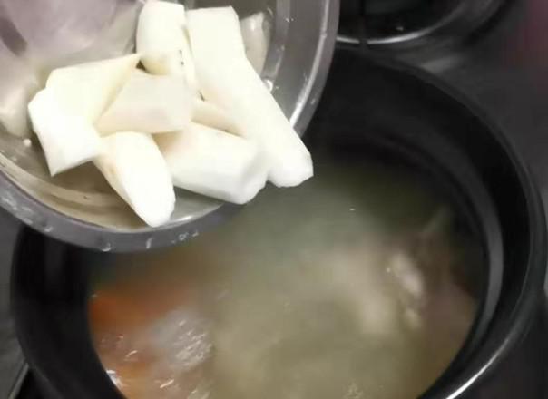 土豆淮山雞湯的做法-家常味煲菜譜