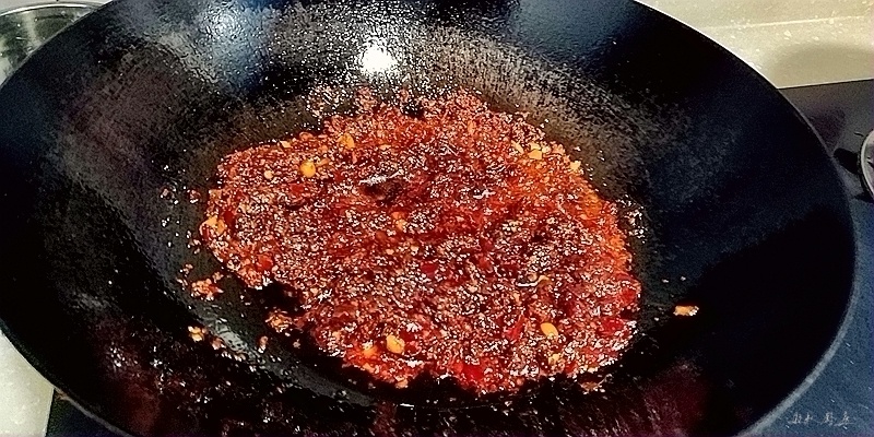 水煮魚蛙的做法-麻辣味煮菜譜-易網健康養生網 水煮魚蛙的做法-麻辣味煮菜譜