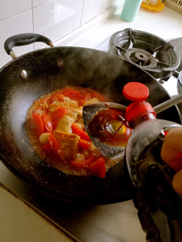 番茄燒豆腐的做法-家常味燒菜譜