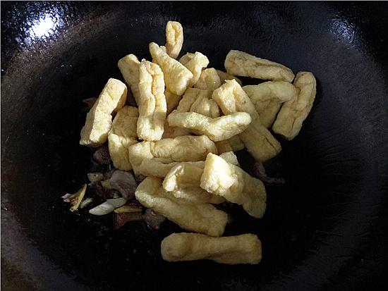 家鄉(xiāng)豆腐的做法-咸鮮味炒菜譜-易網(wǎng)健康養(yǎng)生網(wǎng) 家鄉(xiāng)豆腐的做法-咸鮮味炒菜譜