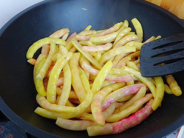 蒜香黃金勾的做法-蒜香味燉菜譜-易網健康養生網 蒜香黃金勾的做法-蒜香味燉菜譜