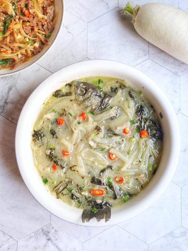 鯽魚白蘿卜絲湯的做法-家常味煮菜譜-易網健康養生網 鯽魚白蘿卜絲湯的做法-家常味煮菜譜