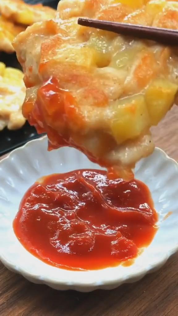 土豆雞肉烙的做法-咸鮮味煎菜譜