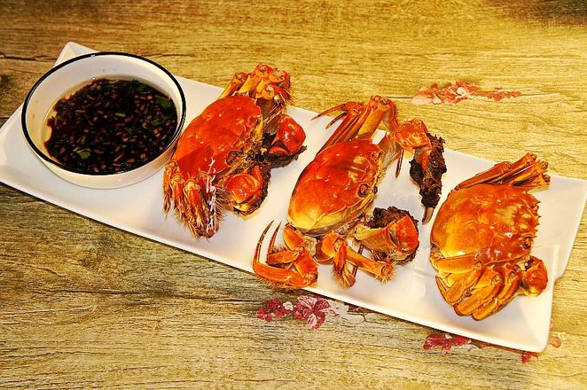 清蒸陽澄湖大閘蟹的做法-家常味蒸菜譜-易網健康養(yǎng)生網 清蒸陽澄湖大閘蟹的做法-家常味蒸菜譜
